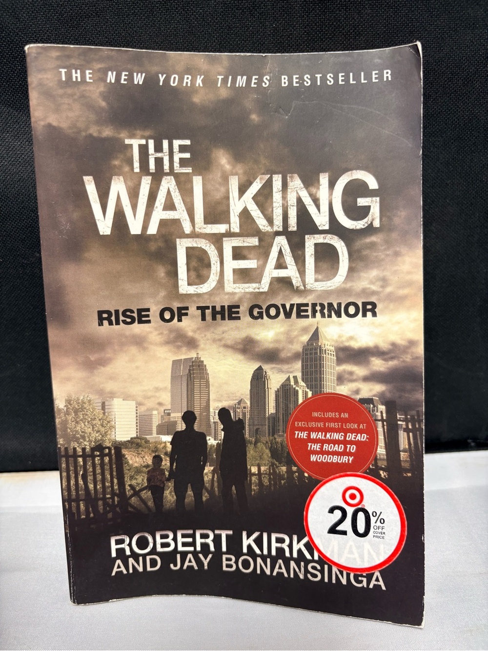 The Walking Dead: Rise of the Governor - Graphic Novel Paperback (Brown/Tan)